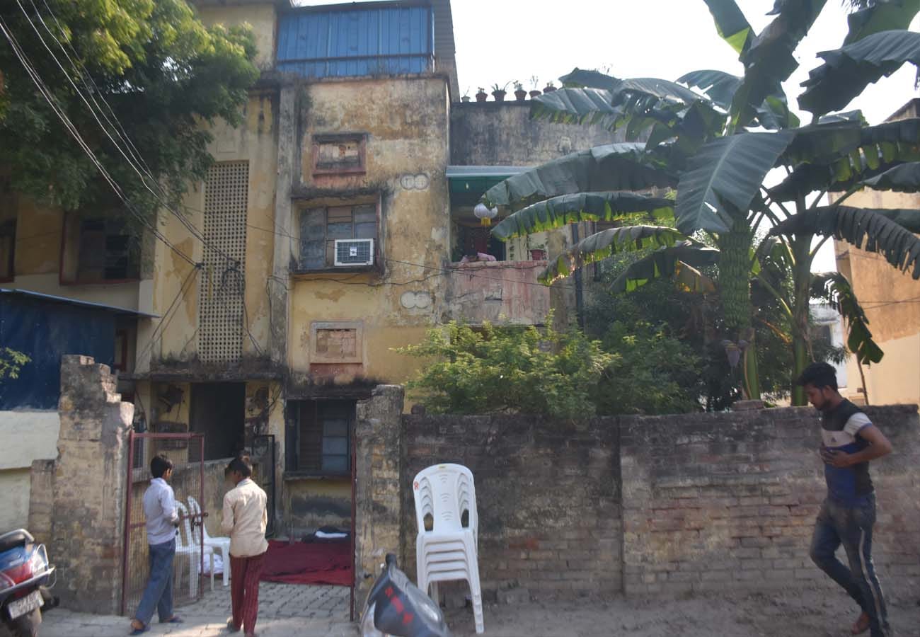 Wife try to committed suicide after Constable death in kanpur uttar pradesh