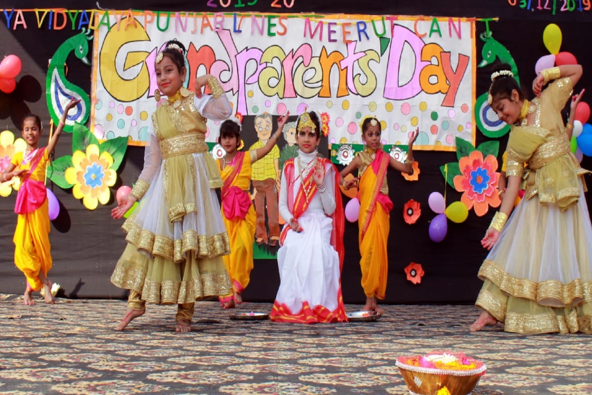 Kendriya Vidyalaya Punjab Lines children presented cultural performances on Senior Parent's Day