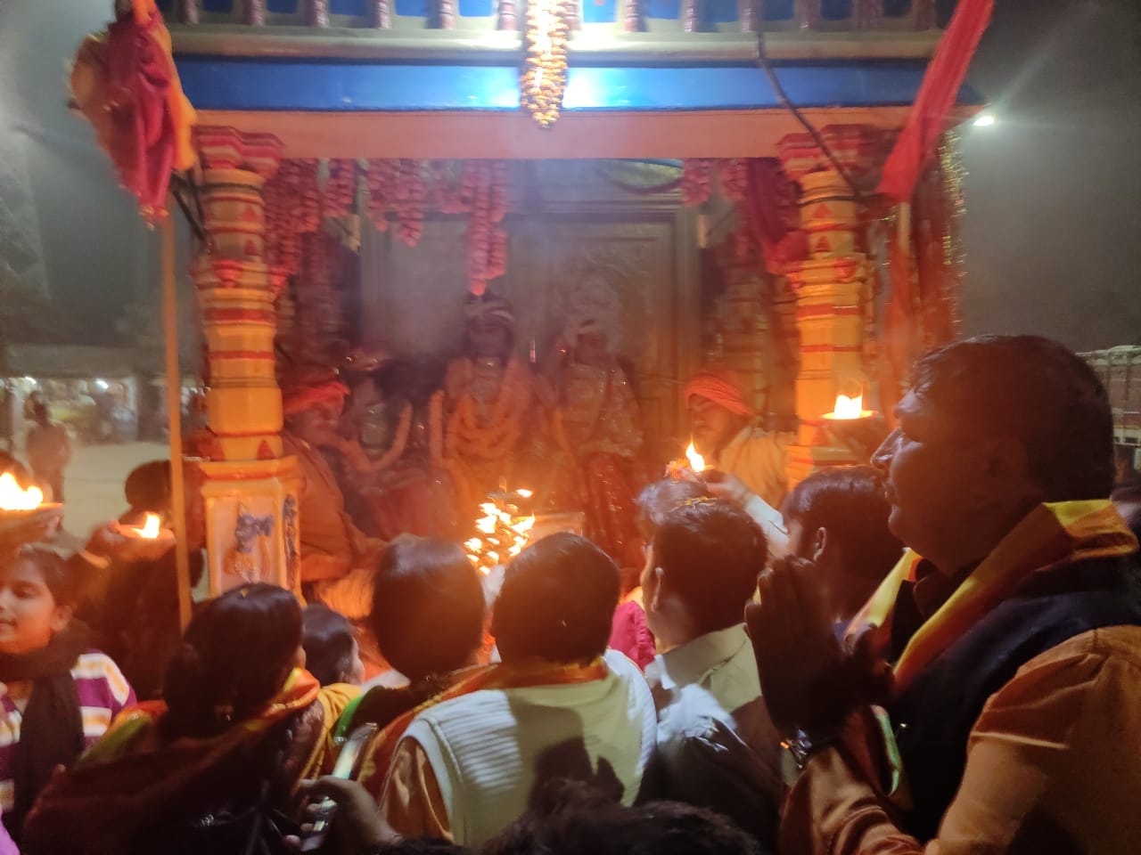 vishva hindu parishad ram baraat nepal to ayodhya, grand welcome in Gorakhpur