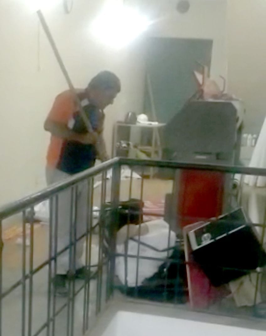 women was beaten, video viral