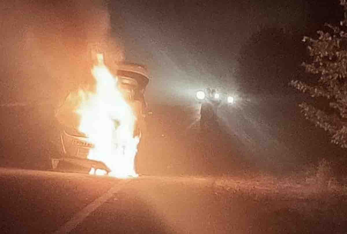 Car became fireball on Delhi-Kolkata highway