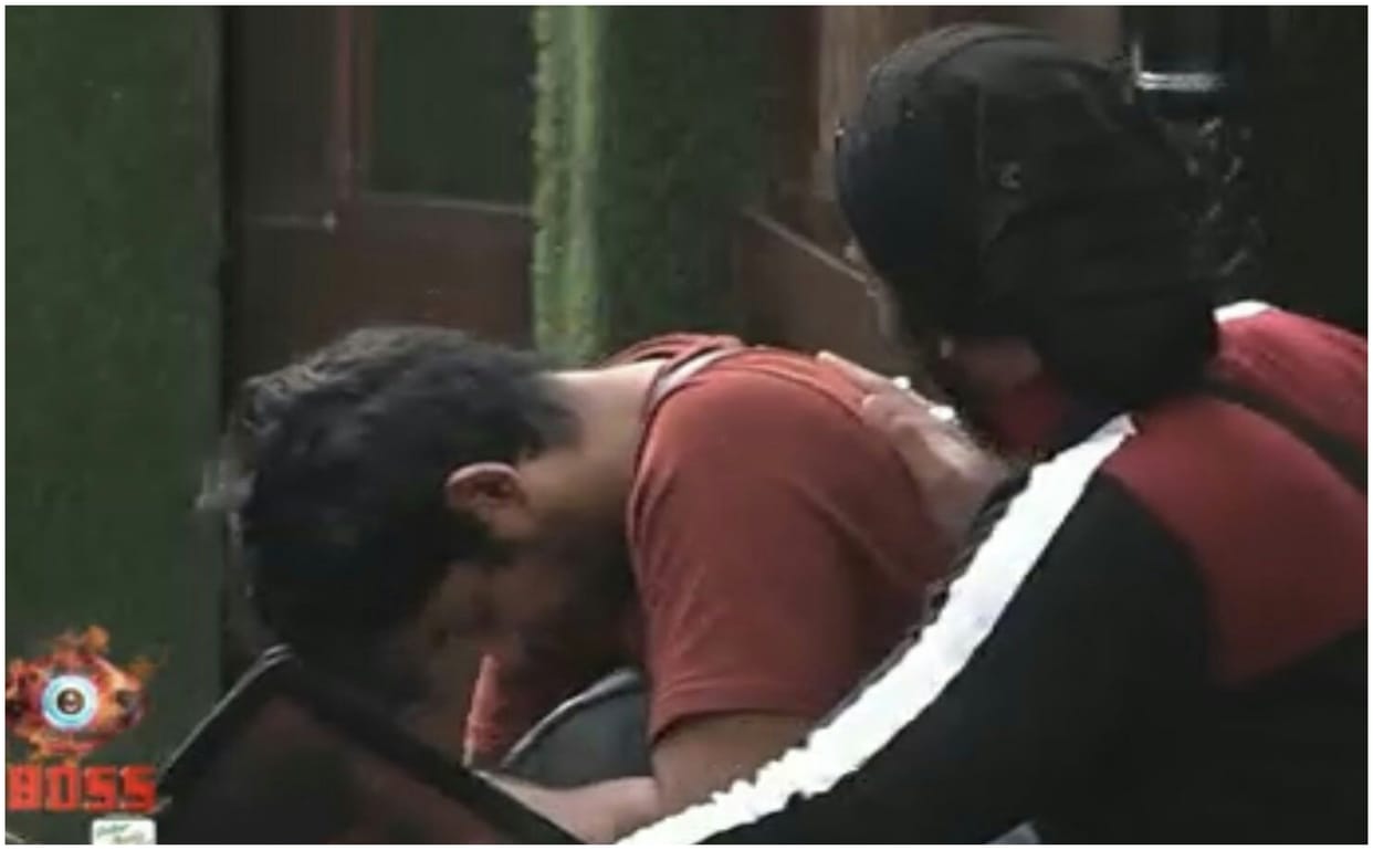 Bigg Boss 13 Siddharth Shukla crying during task trending on twitter