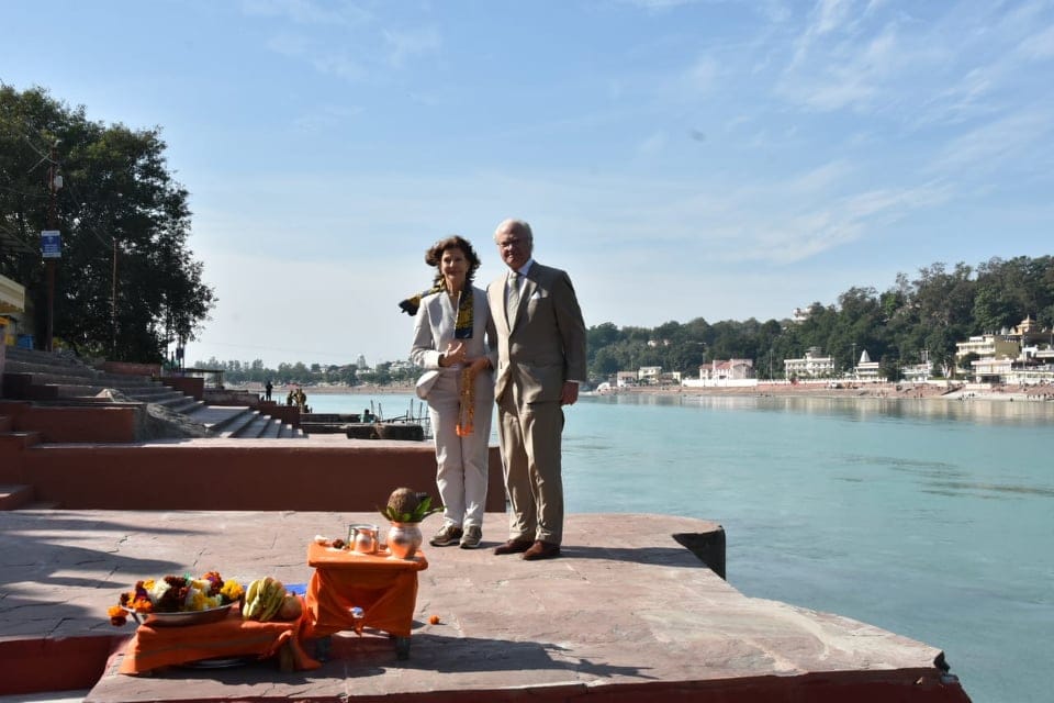 Girl open swachh ganga reality in front of sweden royal Couple in rishikesh