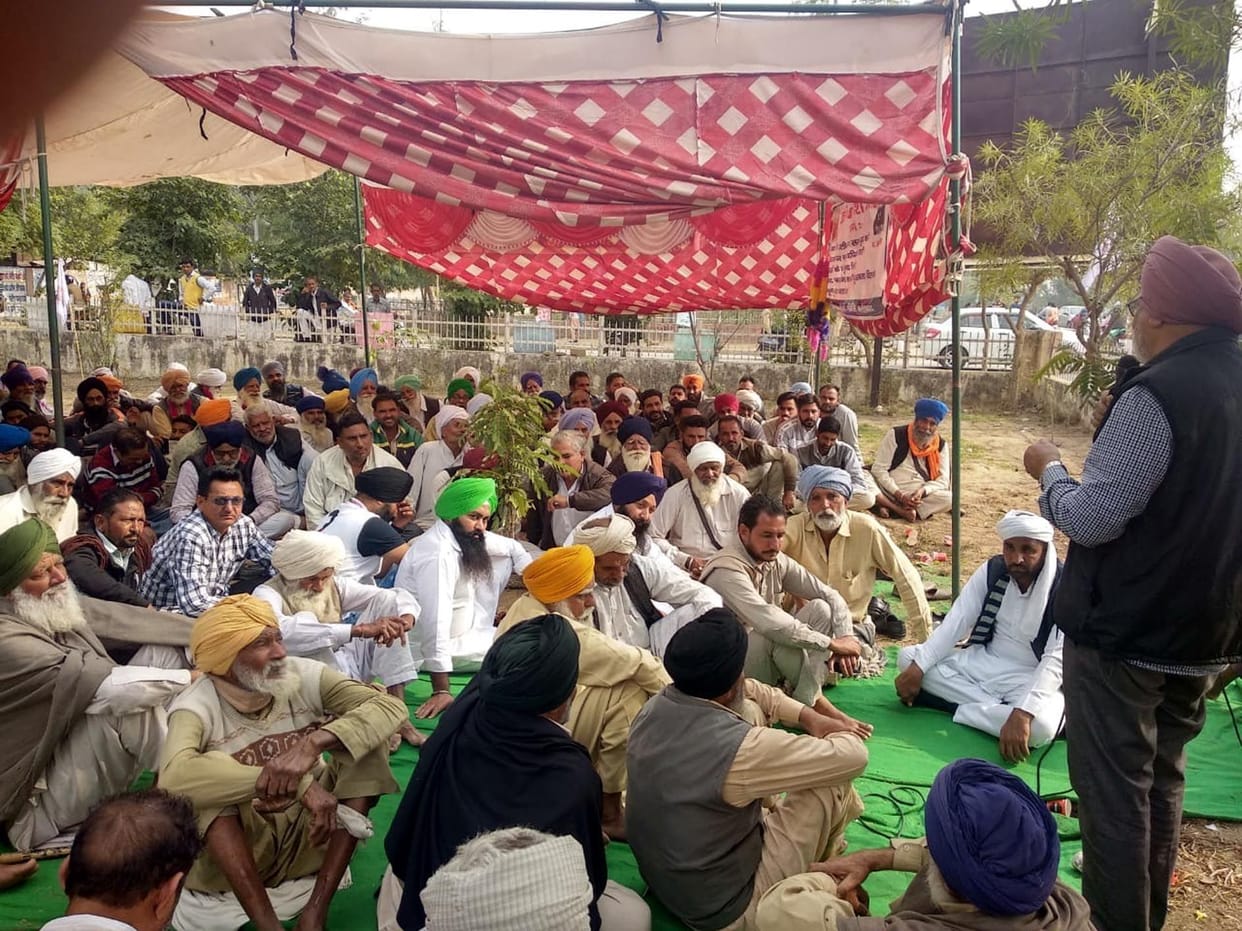 government accepted the demands of the farmers, the strike ended, parali burnt fir, fatehabad