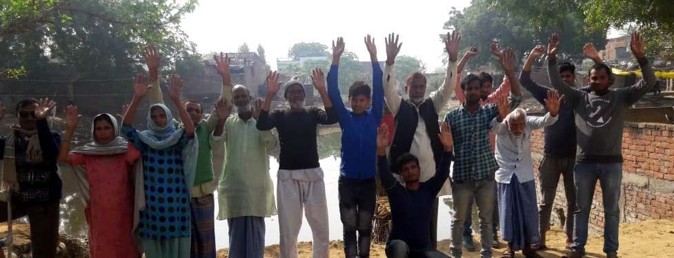 kabeerapur gaanv mein phaila vaayaral pheevar