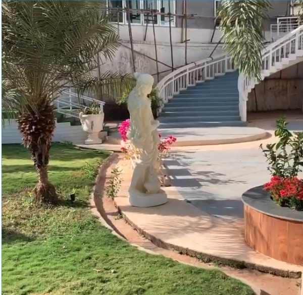 dharmendra share his farm house bungalow video on social media