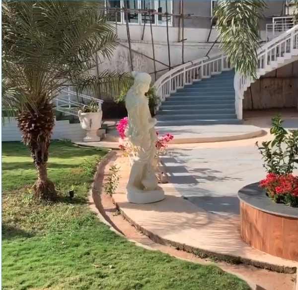 dharmendra share his farm house bungalow video on social media