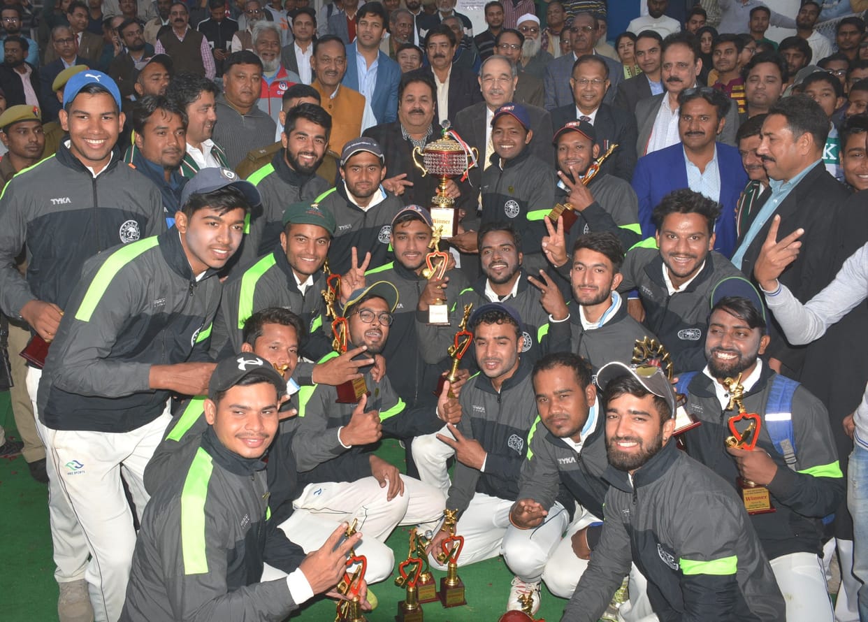 Aligarh Muslim University won the final