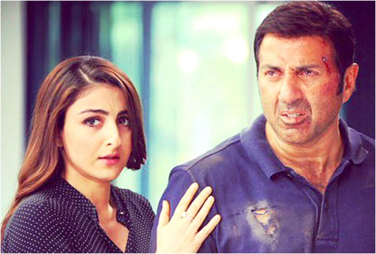 Salman Khan to Shahrukh Khan Bollywood 5 actors romance with younger actress in film