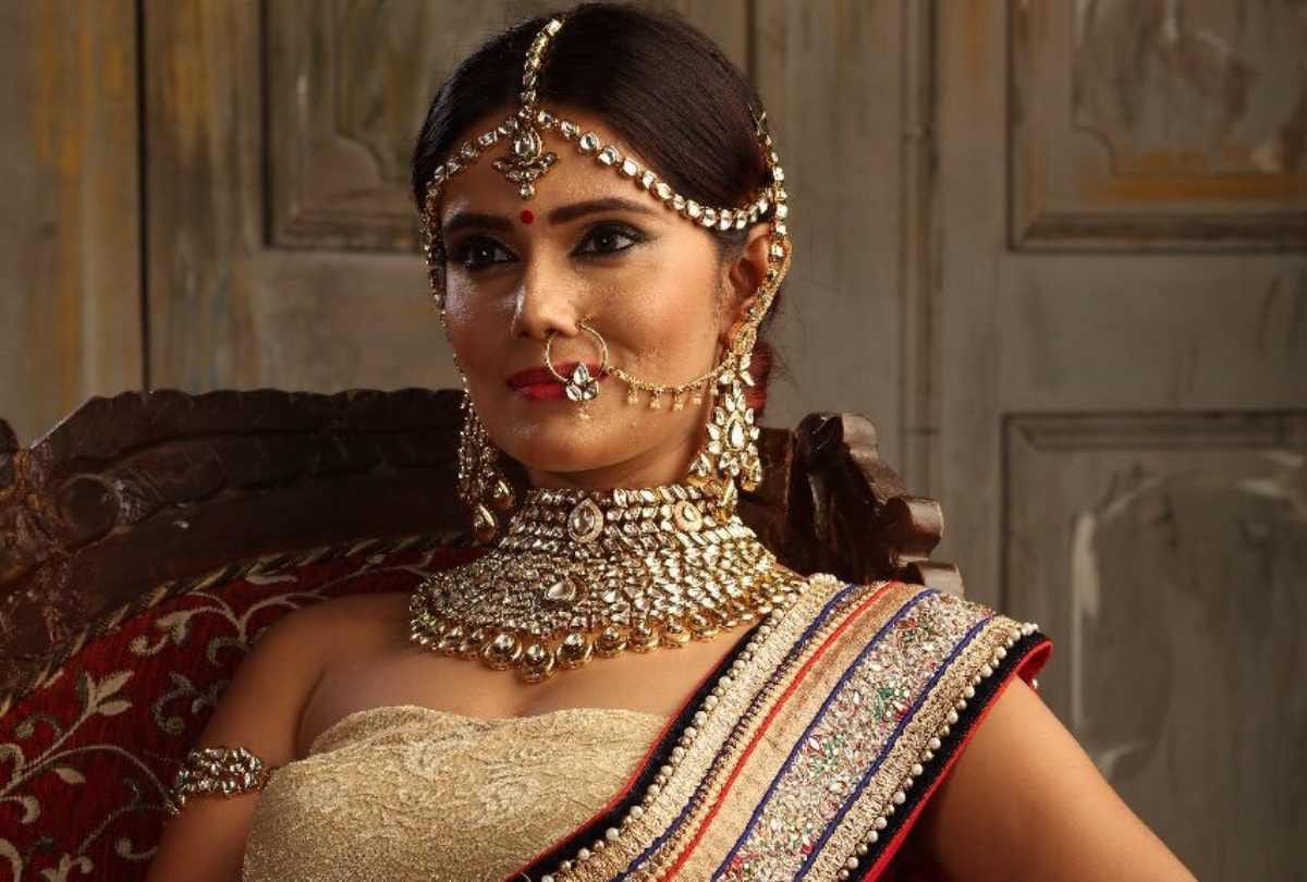 Splitsvilla contestant harshita kashyap gets stalker arrested in Mumbai