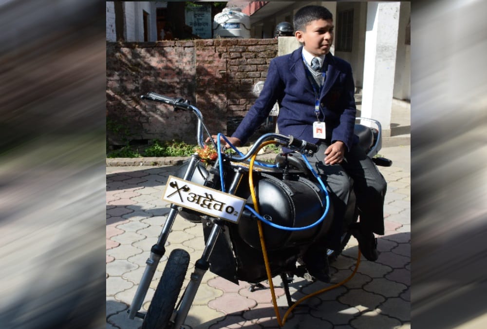 11 year old boy Make Bike run with Air instead Petrol in dehradun