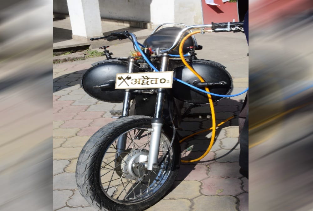 11 year old boy Make Bike run with Air instead Petrol in dehradun