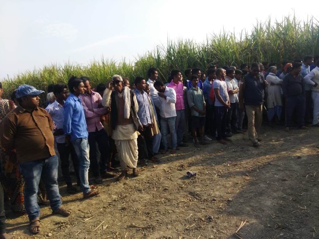 after unnao and agra now young girl murdered in mahrajganj area district gorakhpur