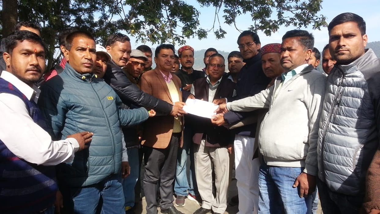 People of Daulaghat area angry due to closure of ITI