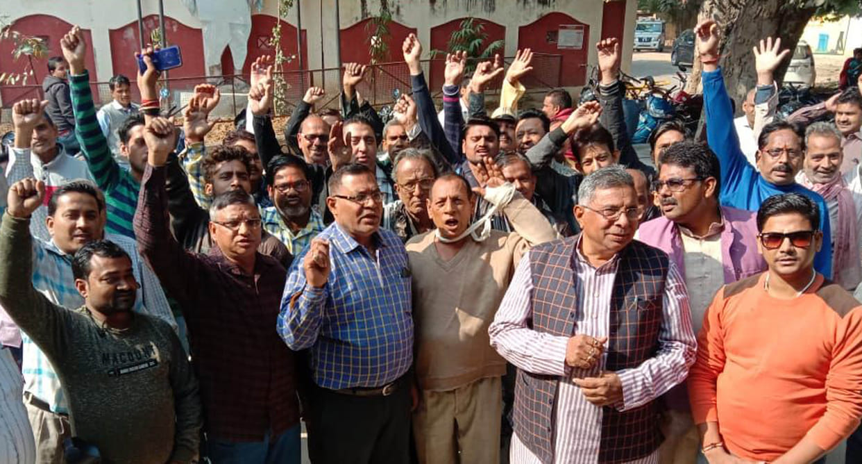 Businessmen clashed with team to catch polythene