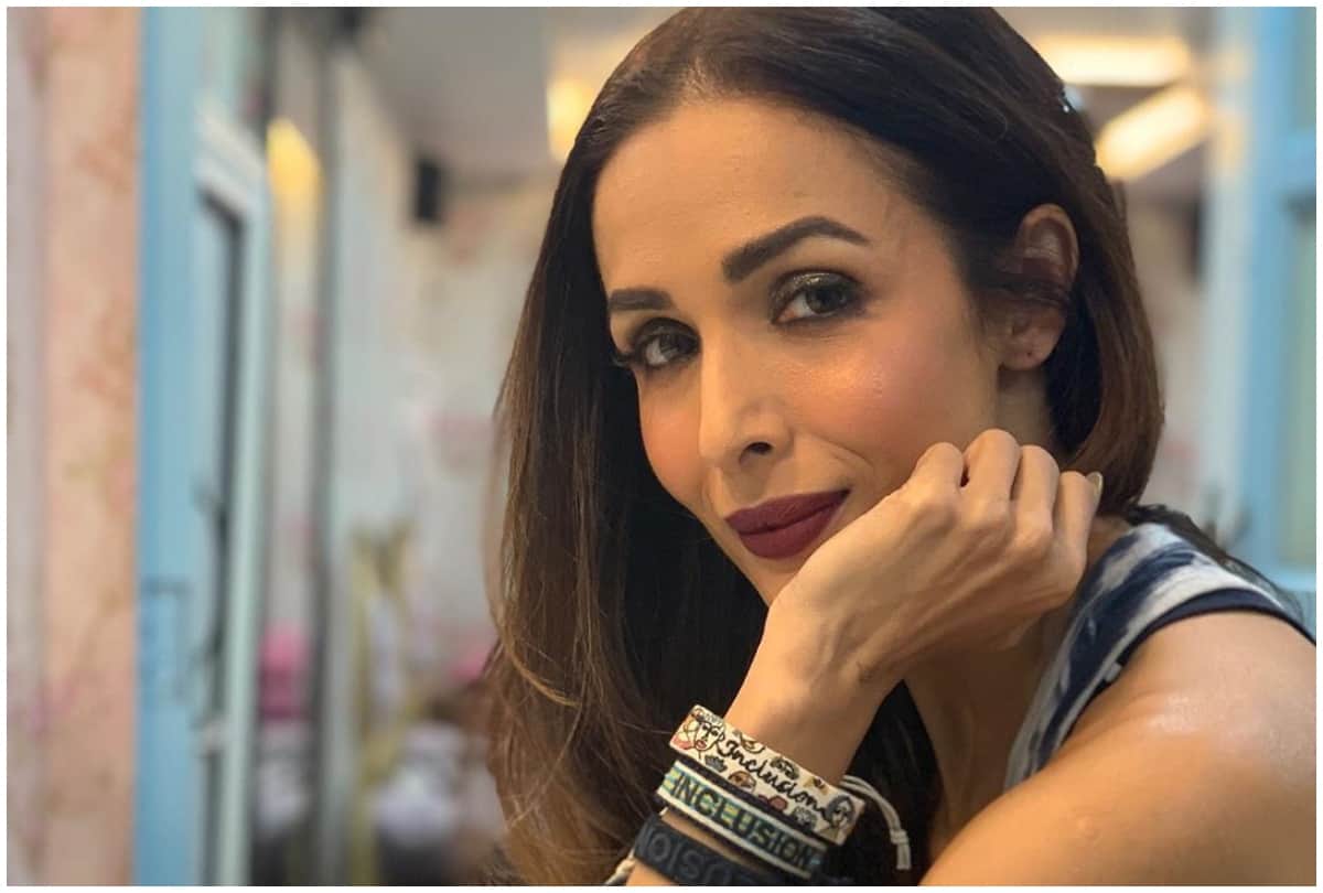 malaika arora wear same cap of arjun kapoor during gym session