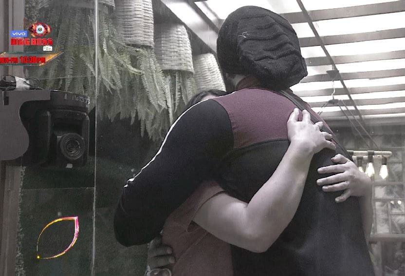 Latest Updates of Bigg Boss 13 Shehnaz Gill Mahira Sharma Asim Riaz Siddharth Shukla Paras Chhabra