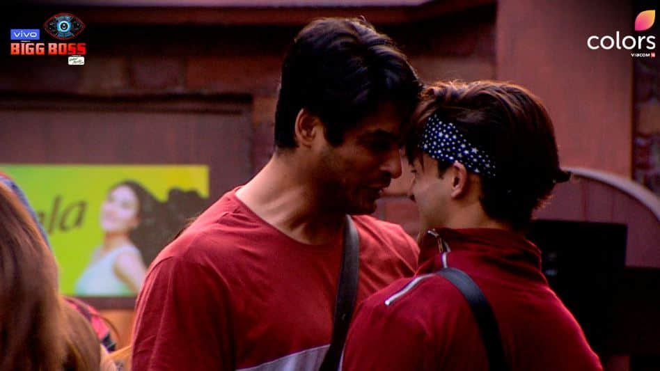 Latest Updates of Bigg Boss 13 Shehnaz Gill Mahira Sharma Asim Riaz Siddharth Shukla Paras Chhabra