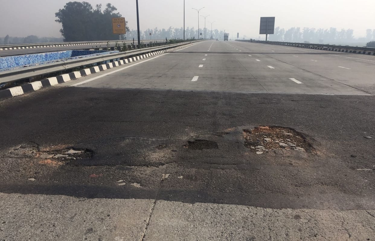 there are many hole on KGP express-way