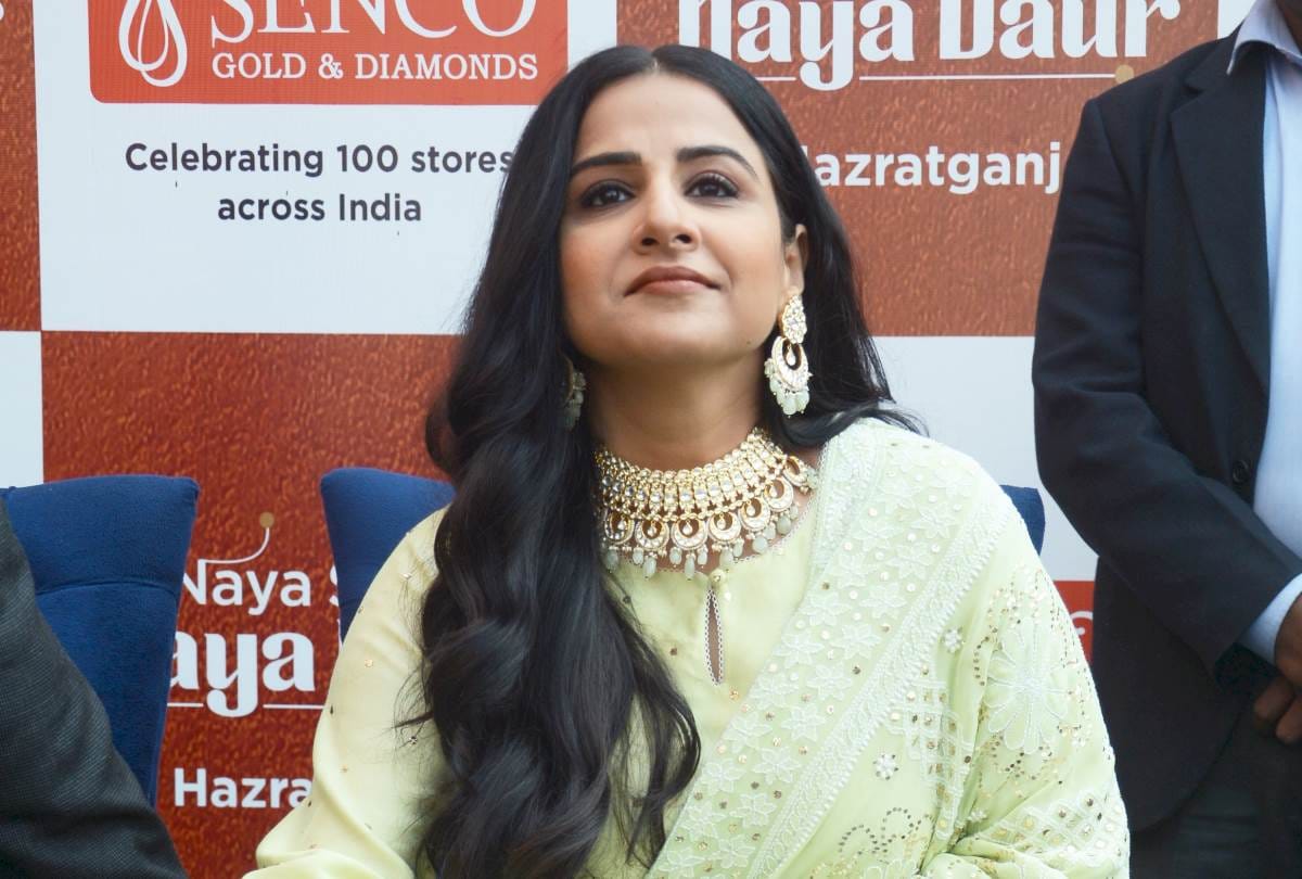 film actress vidya balan reached in lucknow