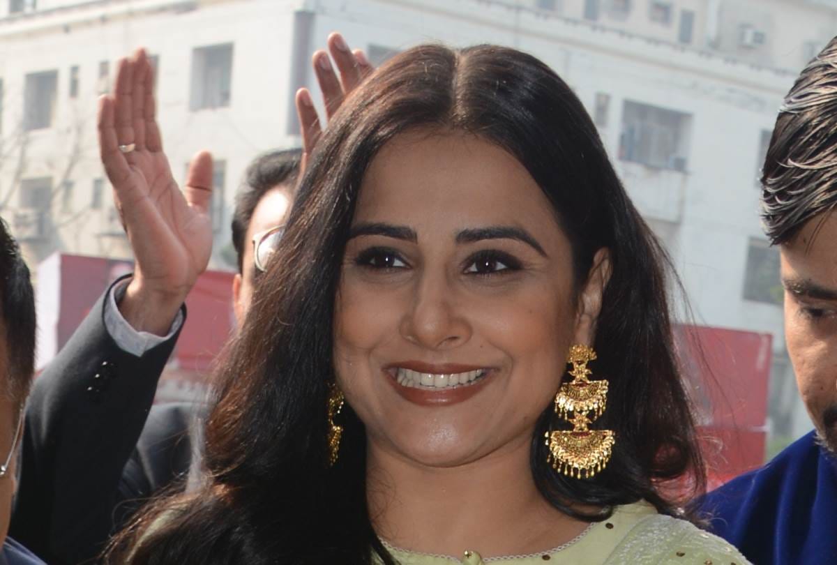 film actress vidya balan reached in lucknow