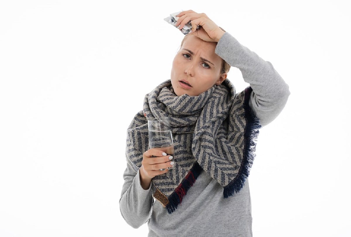 viral fever vs coronavirus symptoms and prevention