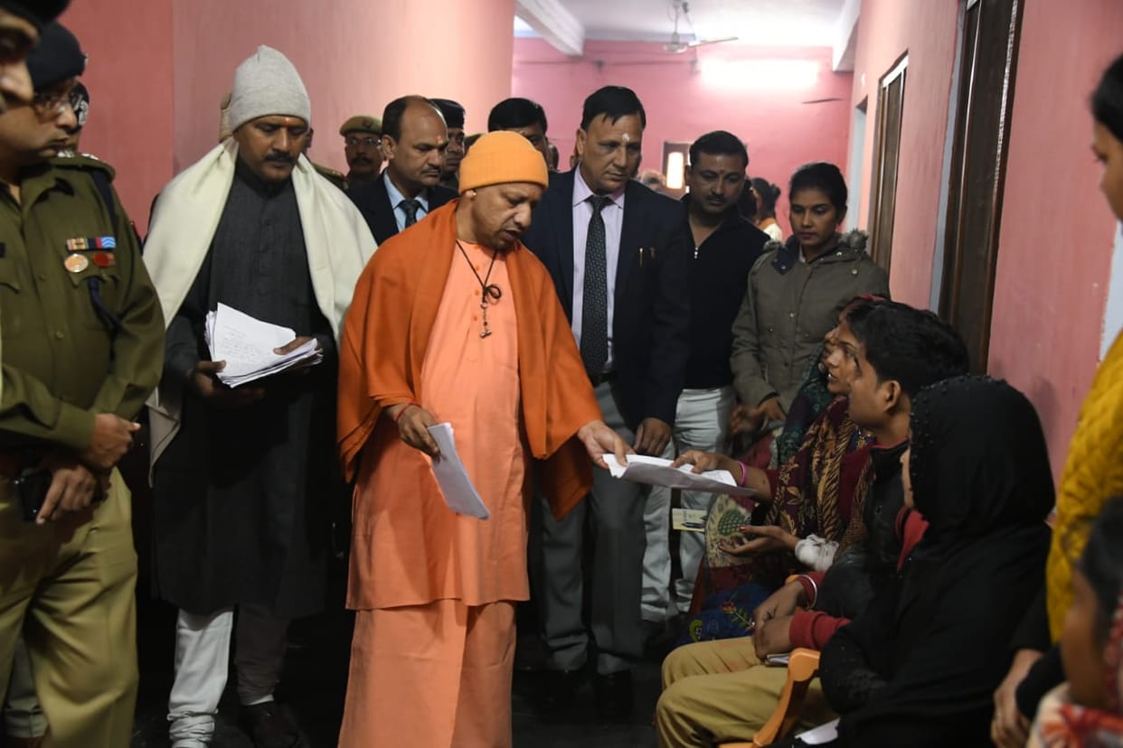 janta darbar schedule change for coronavirus alert in gorakhnath temple