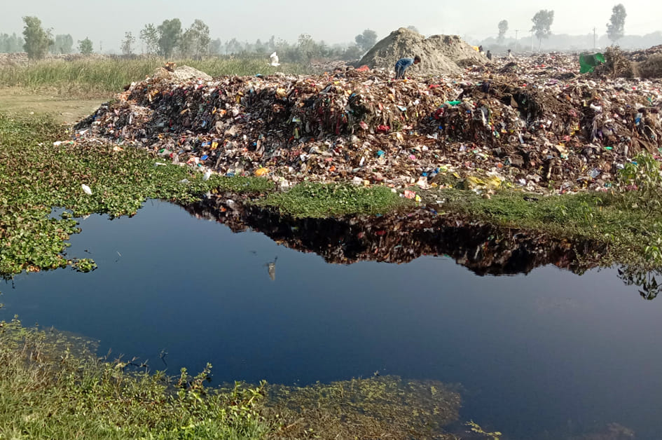 Municipal corporation continues to mislead the government in the dumping ground case