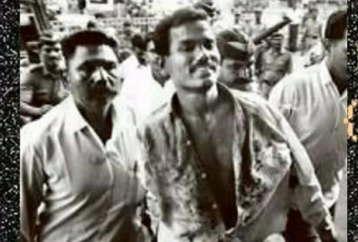 First encounter in India, Who shot whom, Mumbai police shot gangster Manya Surve in Vadala