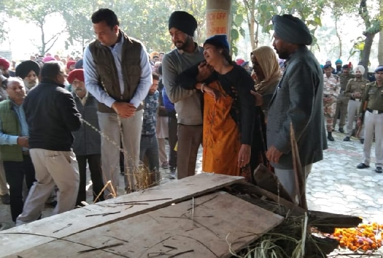 People gathered in funeral of ITBP jawan at dakha of Ludhiana