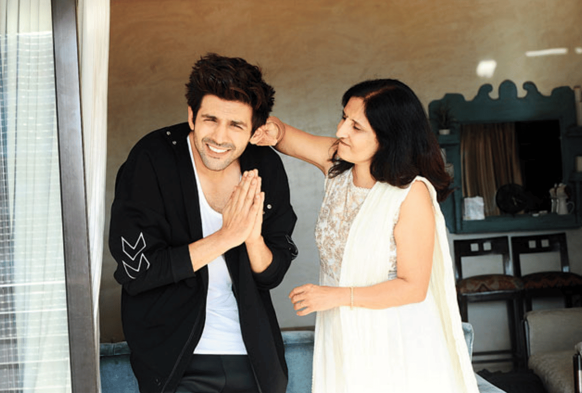 Kartik Aaryan Reveals when his Mom Cried Watching Him Kiss On Screen