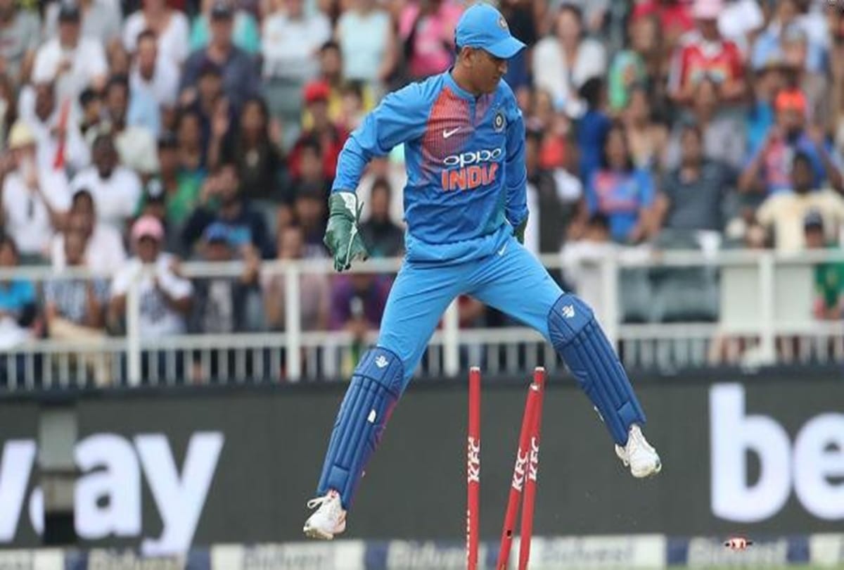 MS Dhoni was informed by BCCI before finalising central contract list 