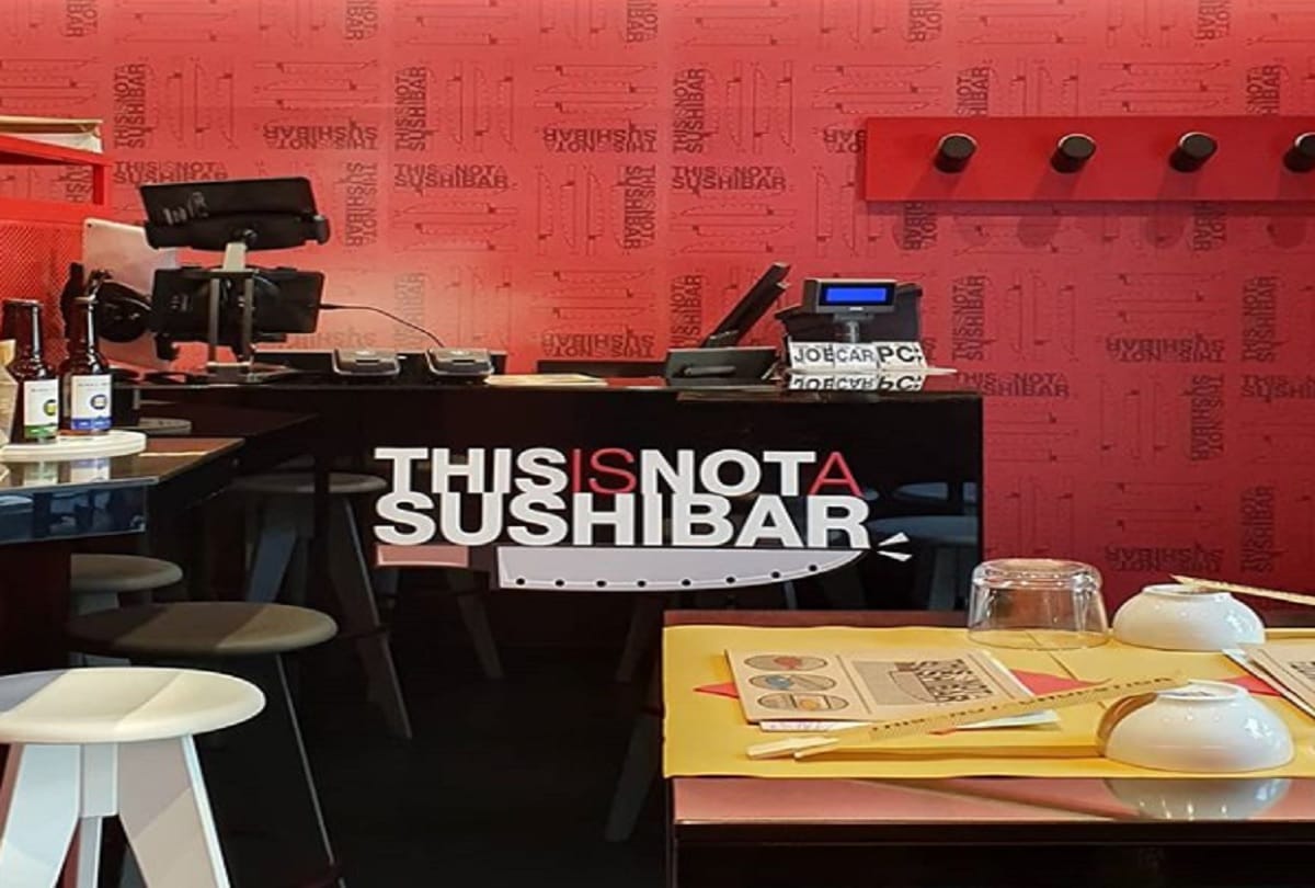 Milan restaurant offers free food for post a picture of the meal and the restaurant on Instagram