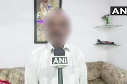 हैदराबाद की पशु चिकित्सक के पिता