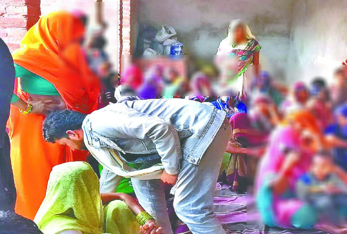 women punished accused of molestation in mainpuri