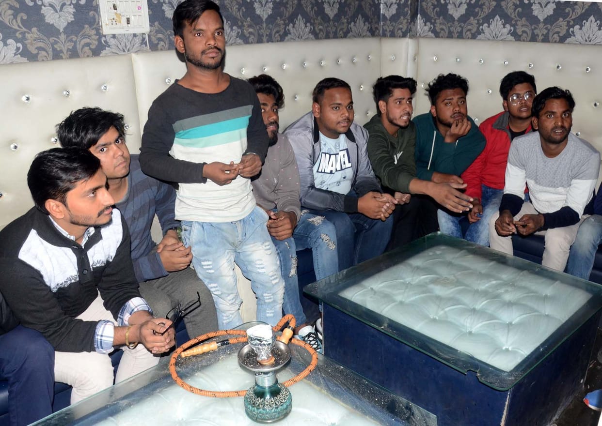 Raid on hookahbar in aligarh