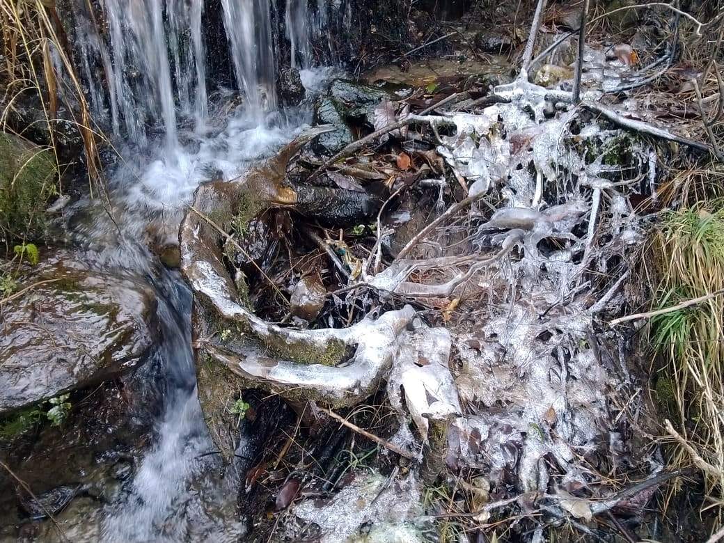 Uttarakhand due to cold winter canal freeze in hilly area