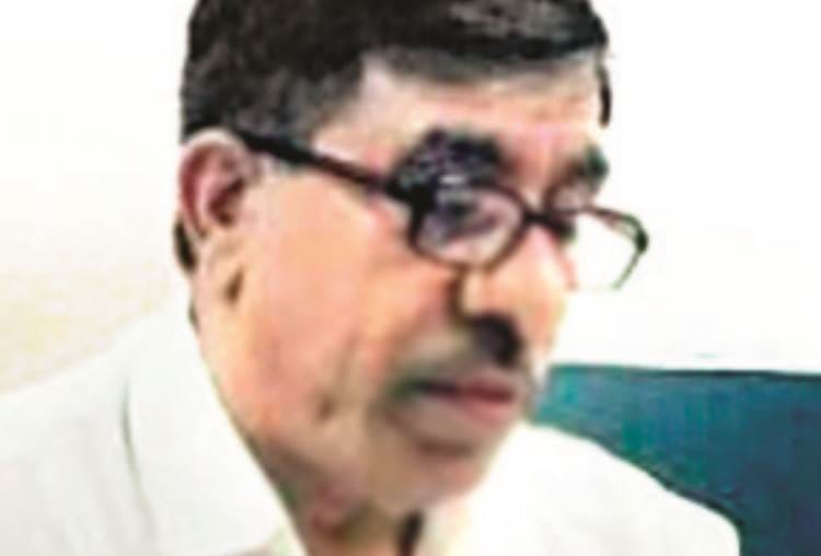 general manager of parag suspended for fake payment in lucknow