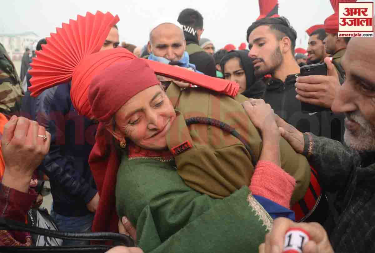 Jammu Kashmir Light Infantry regiment passing out parade, Jawan meet their families