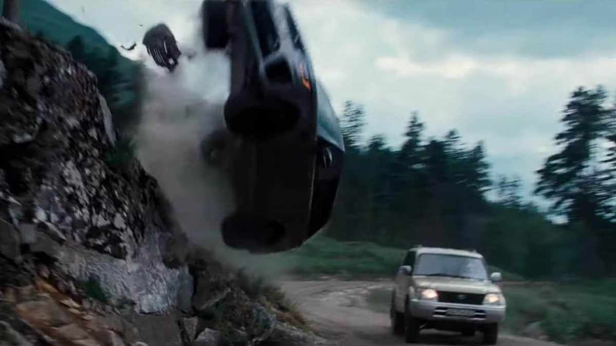 daniel craig James Bond 007 car collection in movie No Time To Die trailer