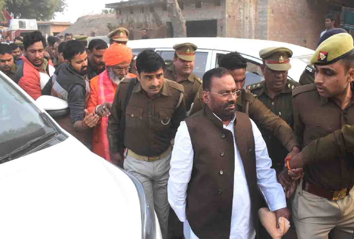 Political storm in Unnao misdeed victim's village