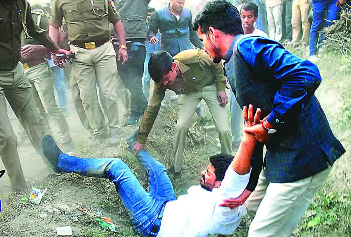 Political storm in Unnao misdeed victim's village