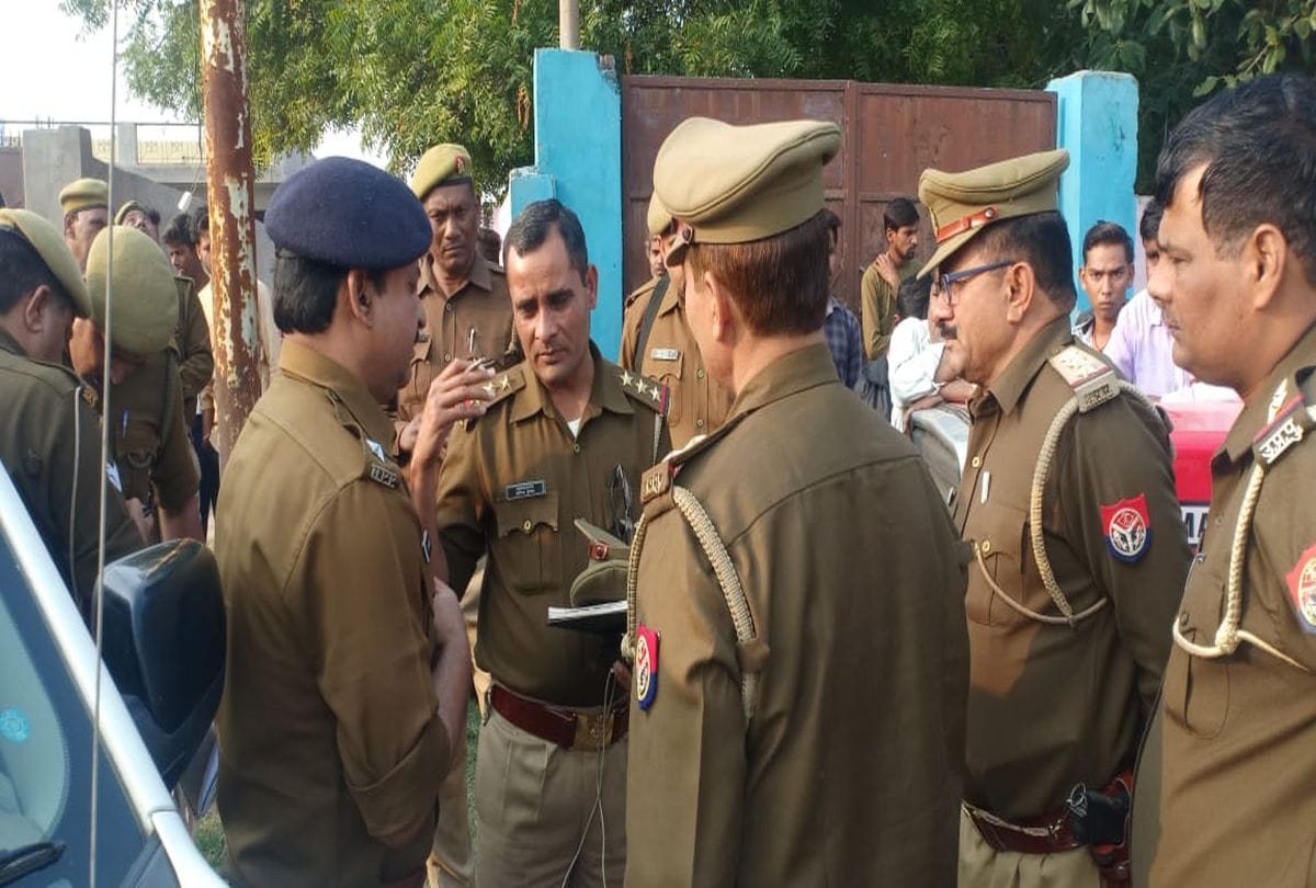 two group clash over land dispute in firozabad