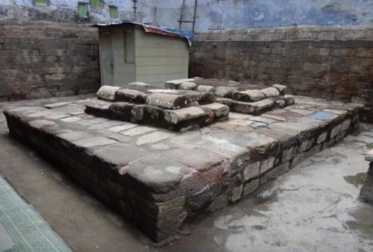 Unknown Places in delhi where you can go for visit, Oh My God Secret places of Delhi you must go