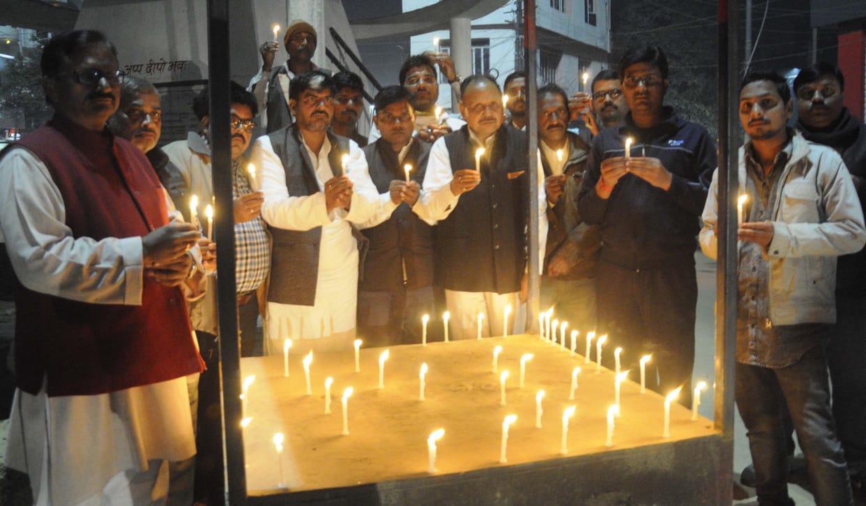 Demand to hang those who burn Unnao rape victim