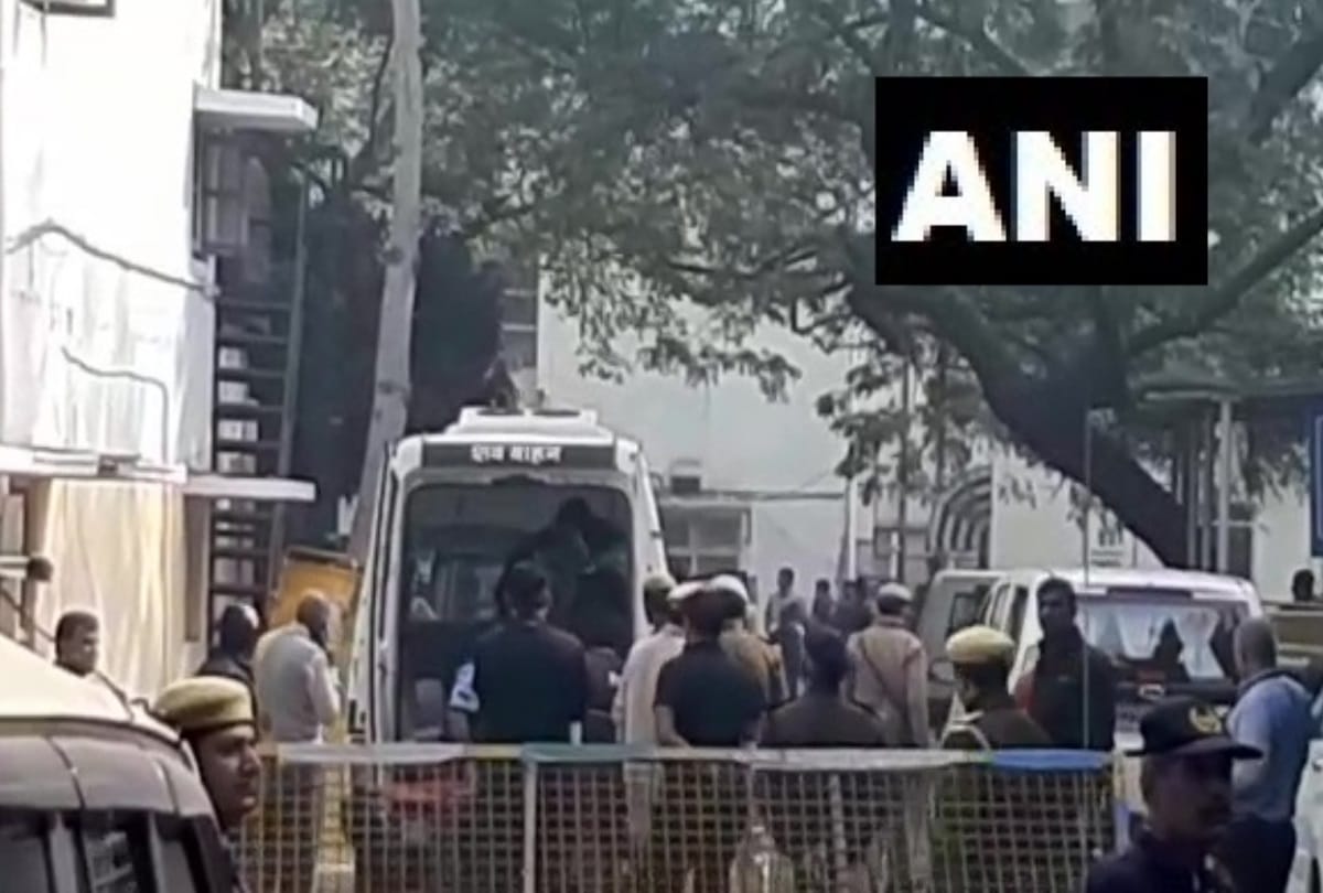 Unnao case victim in Safdarjung Hospital Doctors and nurses cried remembering Nirbhaya