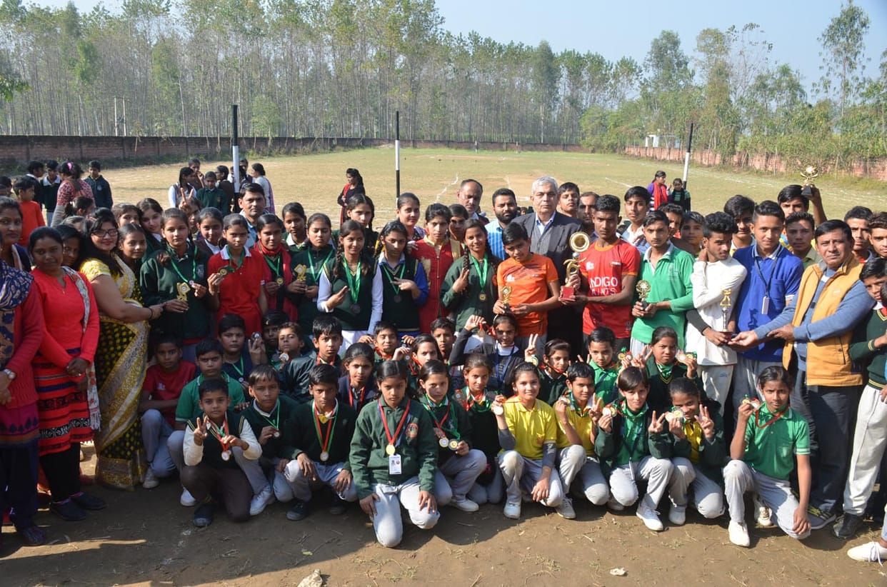 Winners honored with trophy and medal