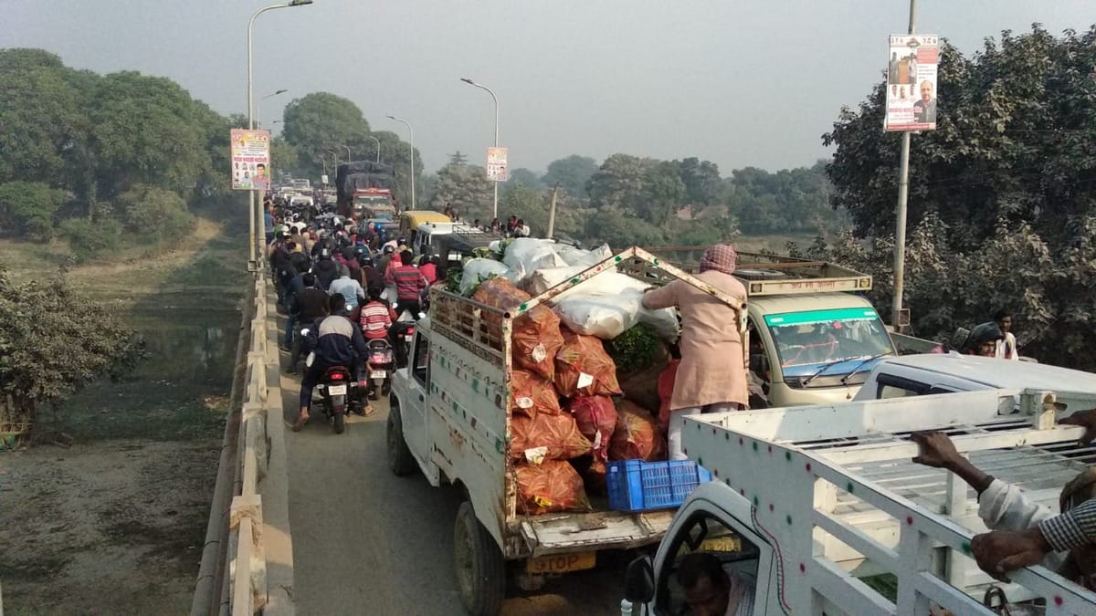 CTET candidates missed Examinations due to traffic jam in mau