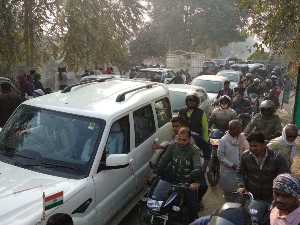CTET candidates missed Examinations due to traffic jam in mau