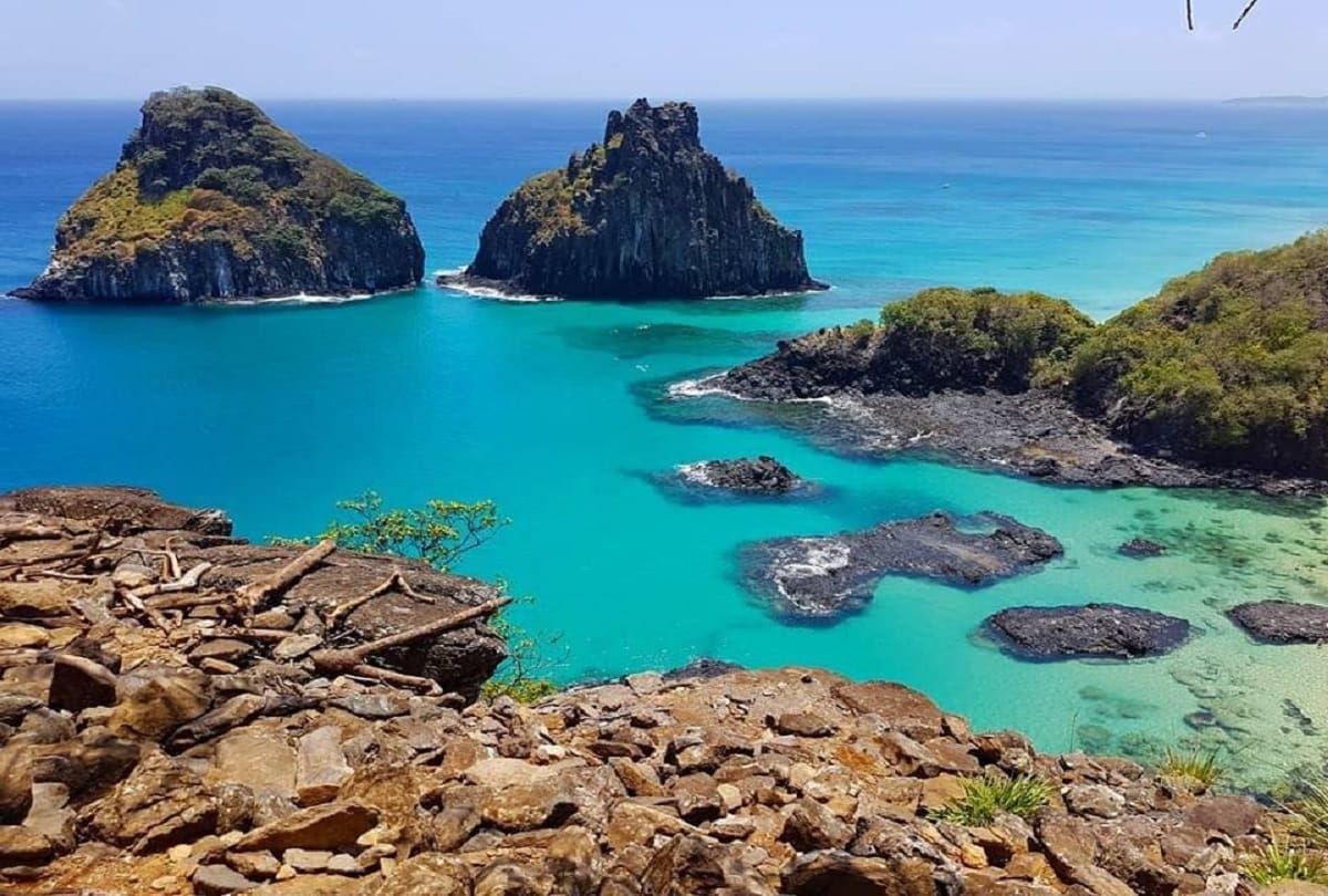 Fernando de Noronha Island where Only 420 people are allowed to visit everyday
